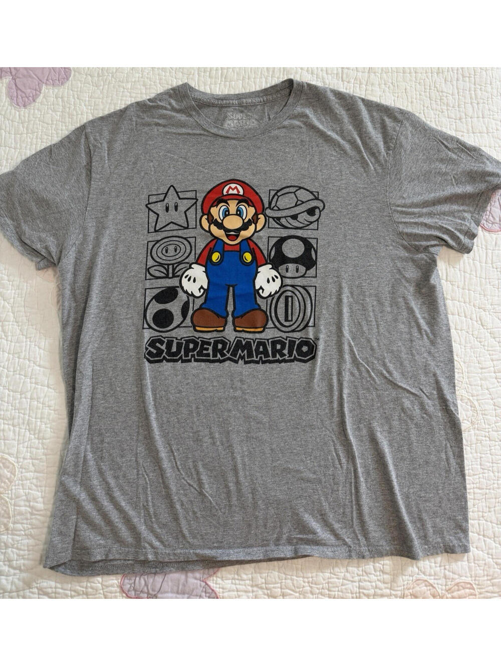 Super Mario T Shirt Mens Large Cartoon Nintendo Graphic Tee.